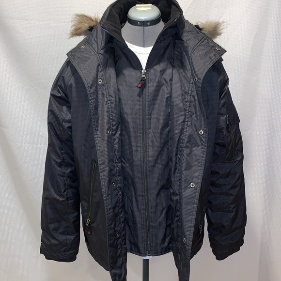 Element brand Men's winter parka carbon fiber look - Picture 2 of 10